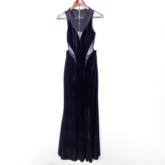 NEW Betsy & Adam Women’s Ball Gown Sz 2 Velvet Dark Romantic Elegant Eveningwear - Picture 1 of 10